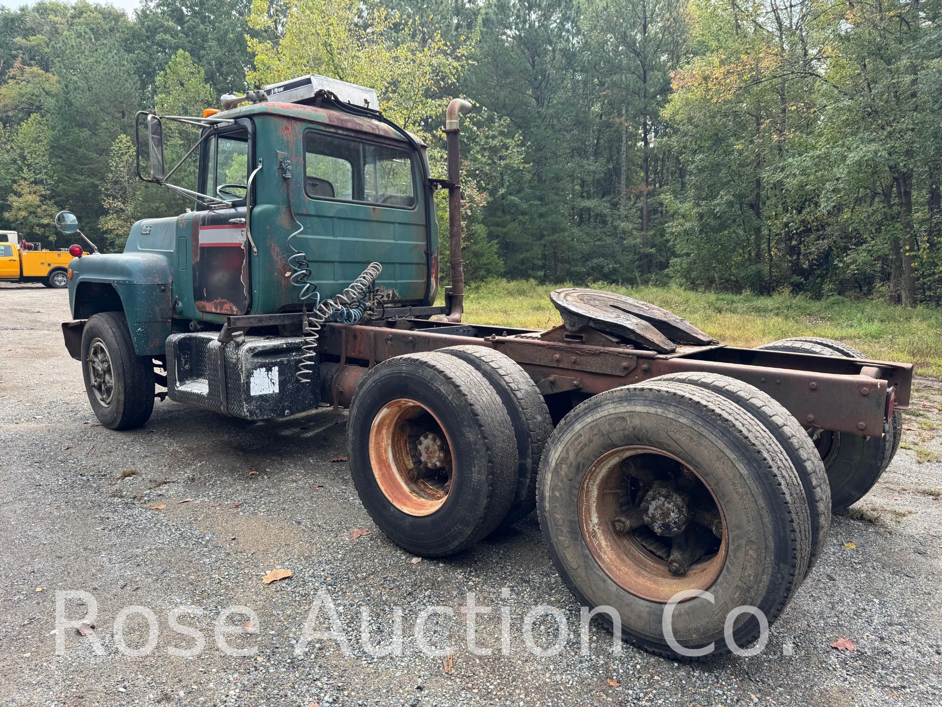 1978 Mack R685ST T/A Road Tractor (Rockville, VA) - Image 2 of 15