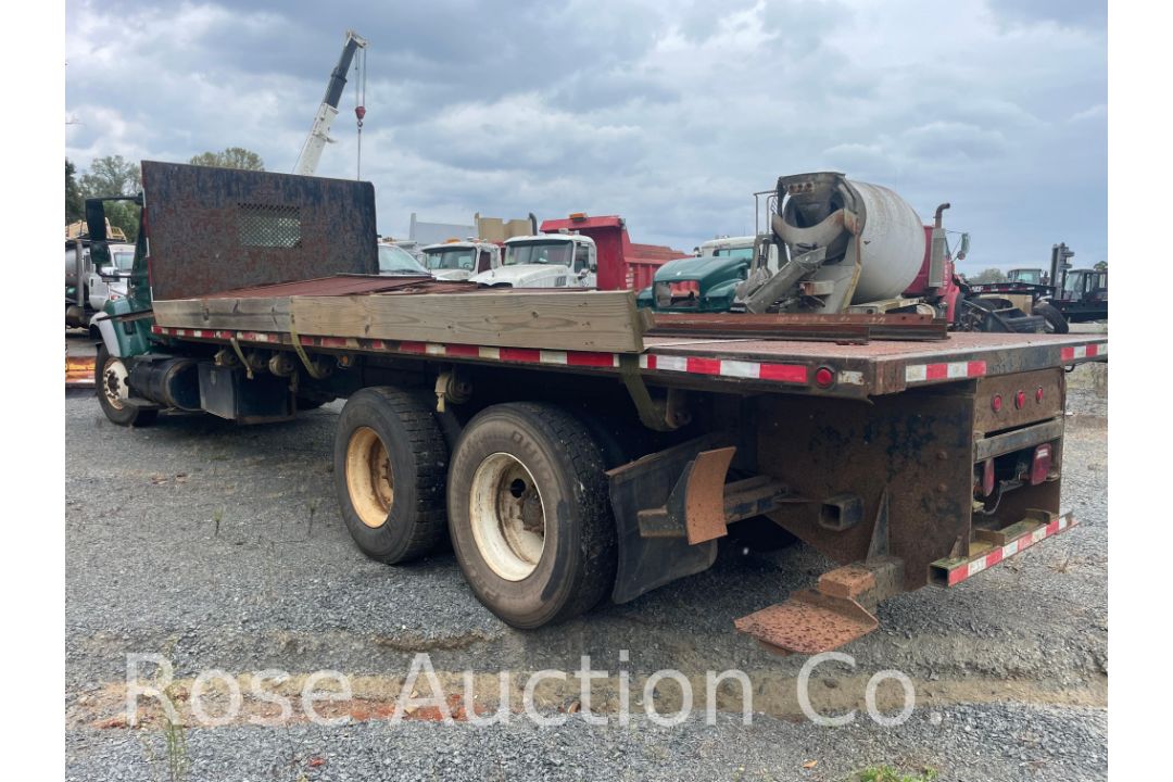 2005 international 7500 24.5 flatbed with Moffett kit - Image 7 of 14