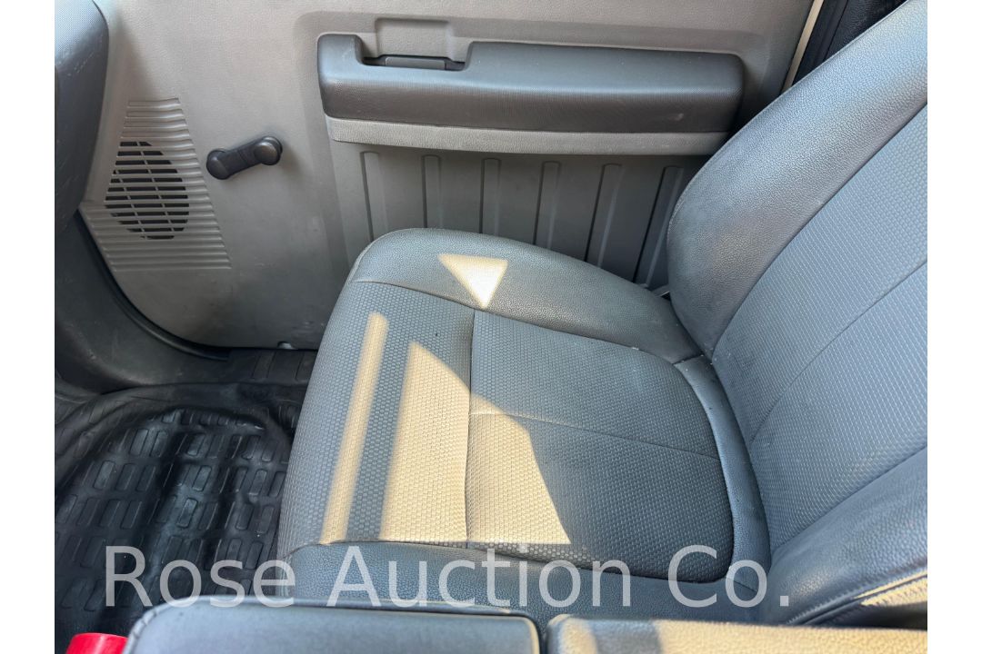 2014 Ford F550 Tire Truck (New Kent, VA) - Image 23 of 29