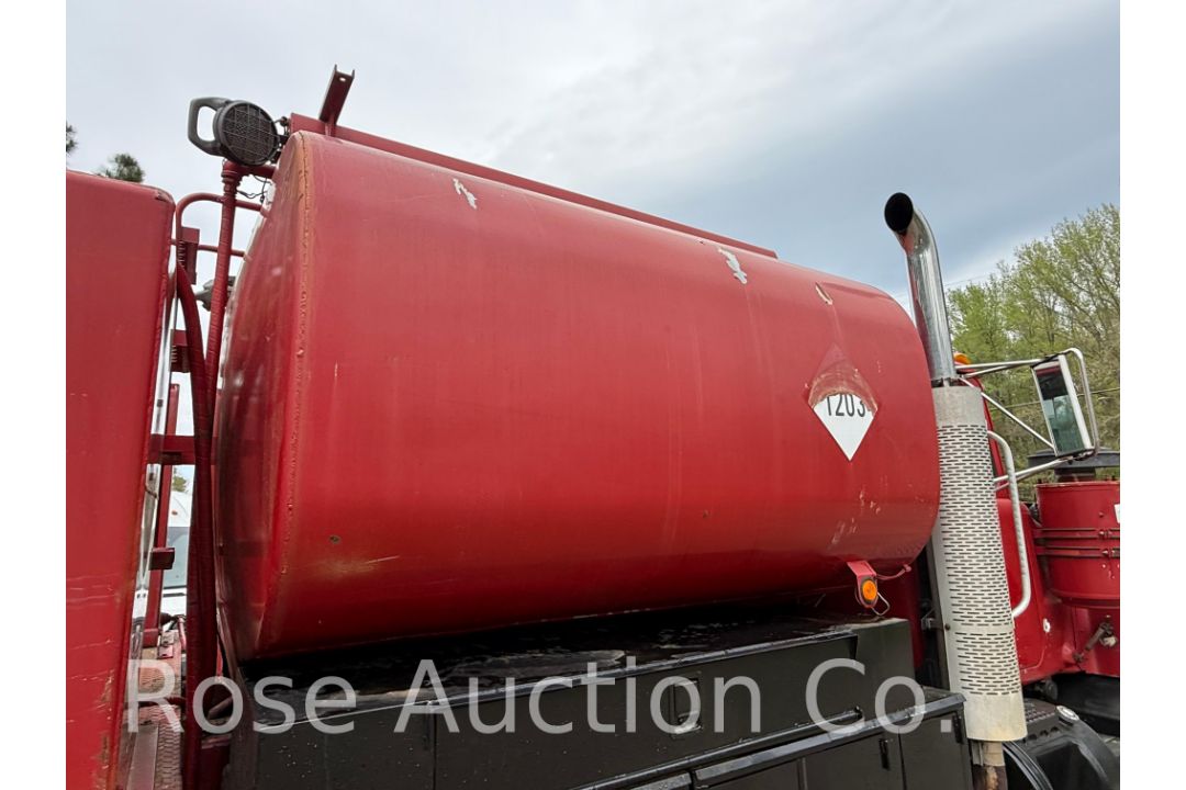 1999 Mack RD694S 1500 gal 6x4 Fuel and Lube Truck (Urbanna, VA) - Image 11 of 48