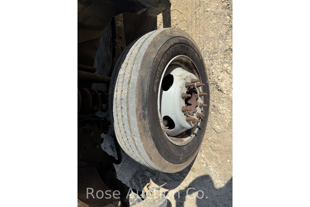 2014 Ford F550 Tire Truck (New Kent, VA) - Image 16 of 29