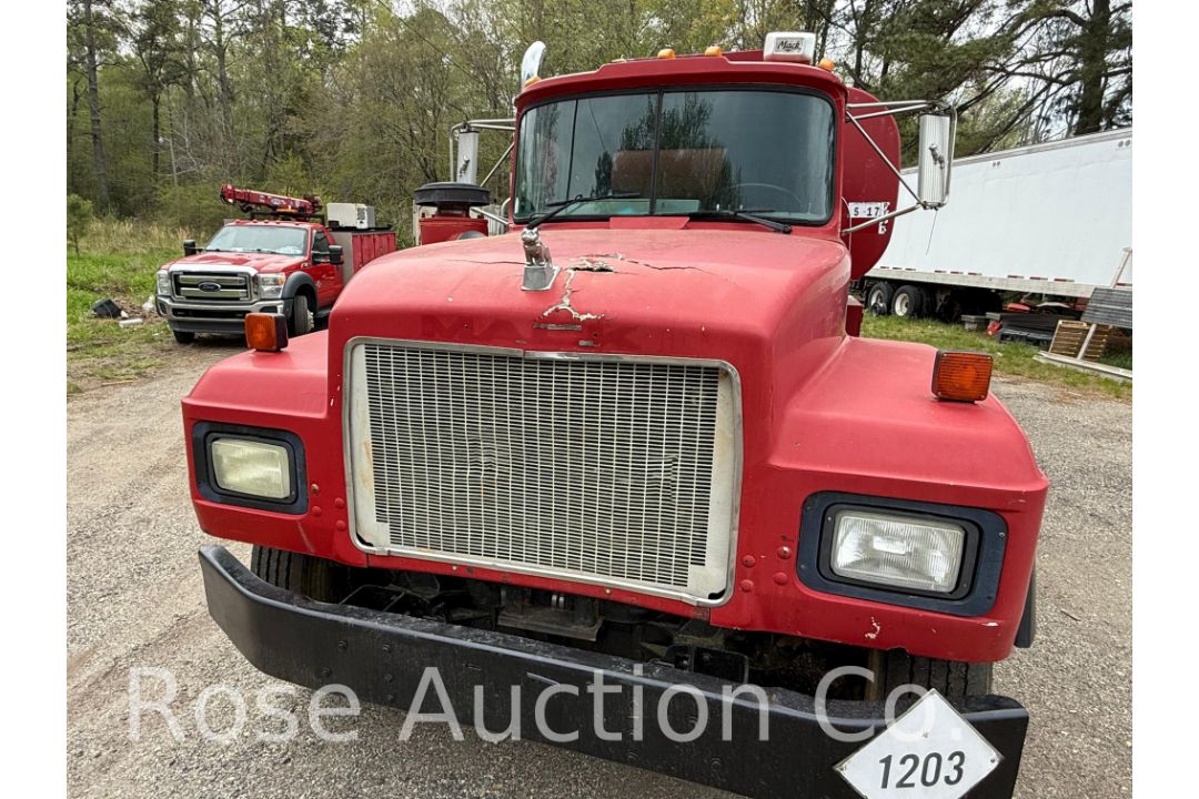 1999 Mack RD694S 1500 gal 6x4 Fuel and Lube Truck (Urbanna, VA) - Image 6 of 48