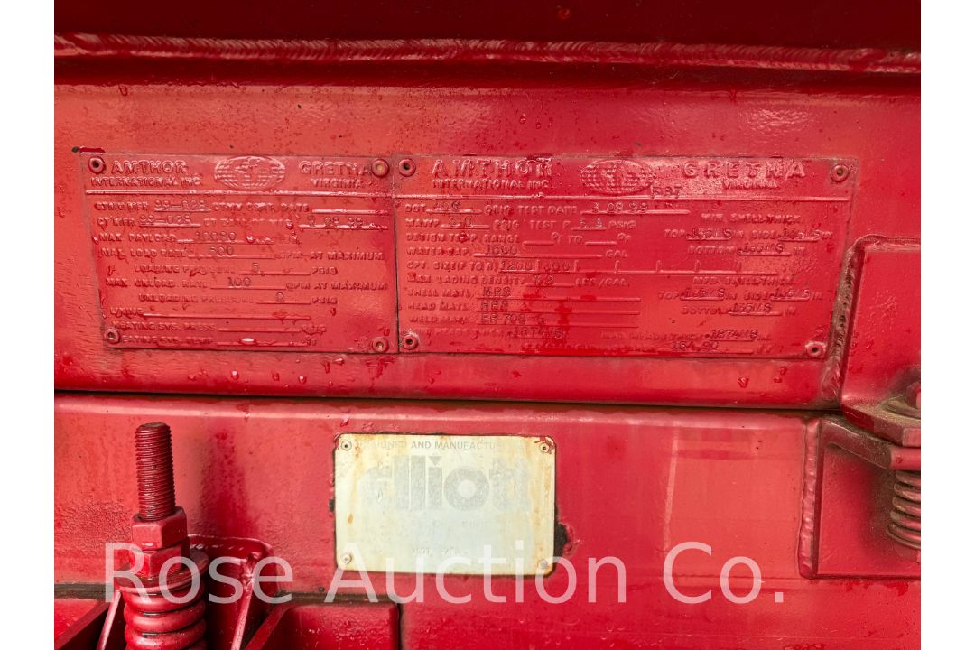 1999 Mack RD694S 1500 gal 6x4 Fuel and Lube Truck (Urbanna, VA) - Image 14 of 48
