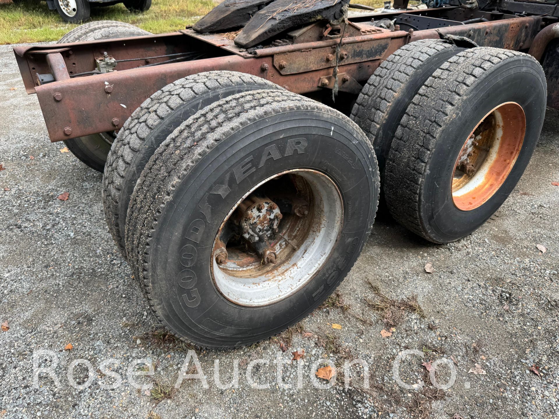 1978 Mack R685ST T/A Road Tractor (Rockville, VA) - Image 11 of 15