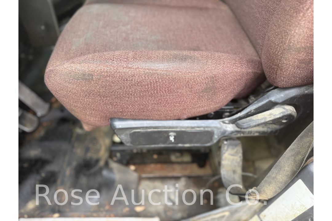1999 Mack RD694S 1500 gal 6x4 Fuel and Lube Truck (Urbanna, VA) - Image 32 of 48