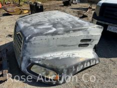 Mack Hood off 2006 Mack CXN Series (Rockville, VA)