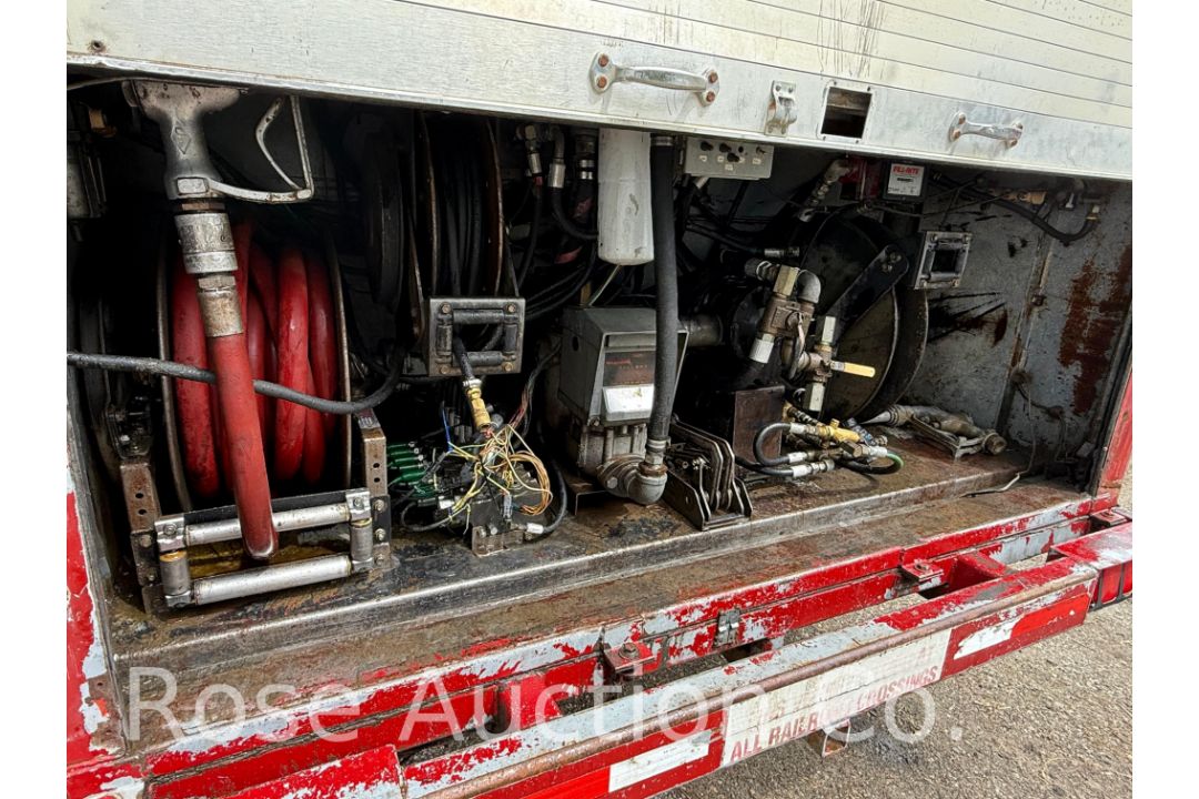 1999 Mack RD694S 1500 gal 6x4 Fuel and Lube Truck (Urbanna, VA) - Image 48 of 48