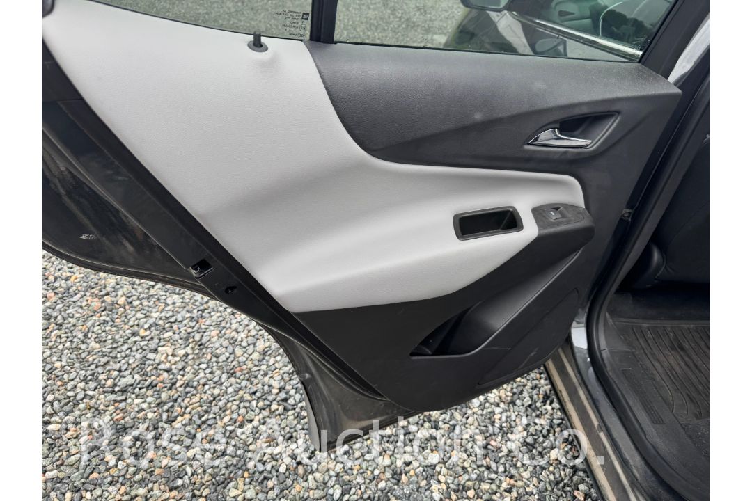 2018 Chevrolet Equinox AWD (Urbanna, VA) - Image 31 of 46