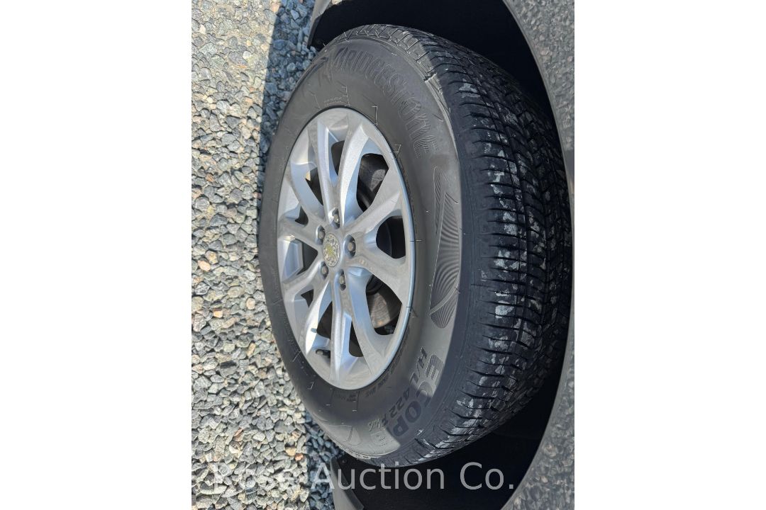 2018 Chevrolet Equinox AWD (Urbanna, VA) - Image 20 of 46