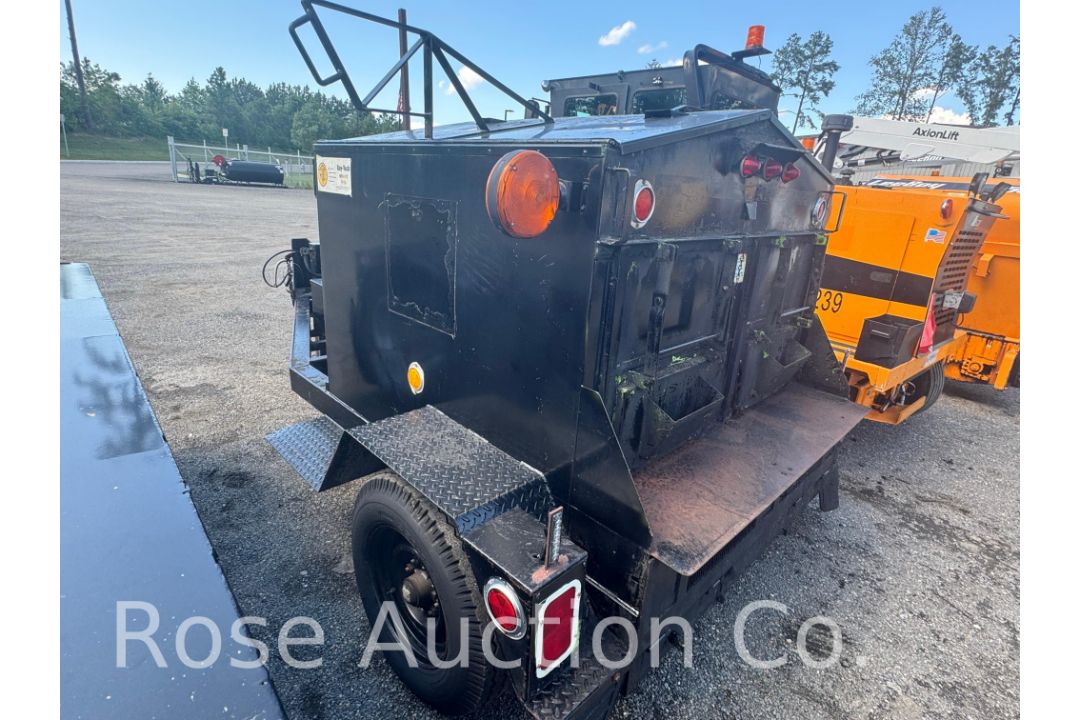 2005 RAY-TECH 4-Ton Asphalt Hot Box (Rockville, VA) - Image 2 of 15