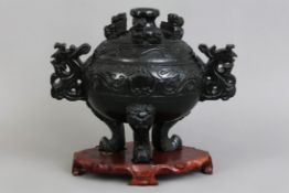 Chinesischer Weihrauchbrenner aus schwarzer Jade