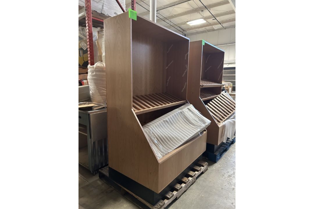 NEW 4FT WOODEN MERCHANDISING SHELVING UNIT - Image 1 of 4