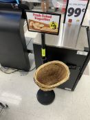 BAKERY BASKET MERCHANDISER