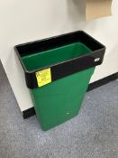 TRASH CAN