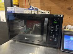 MAGIC CHEF MICROWAVE