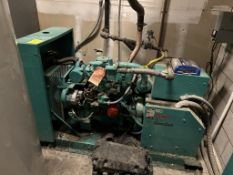 ONAN GEN SET NATURAL GAS BACKUP GENERATOR W/ TRANSFER SWITCH