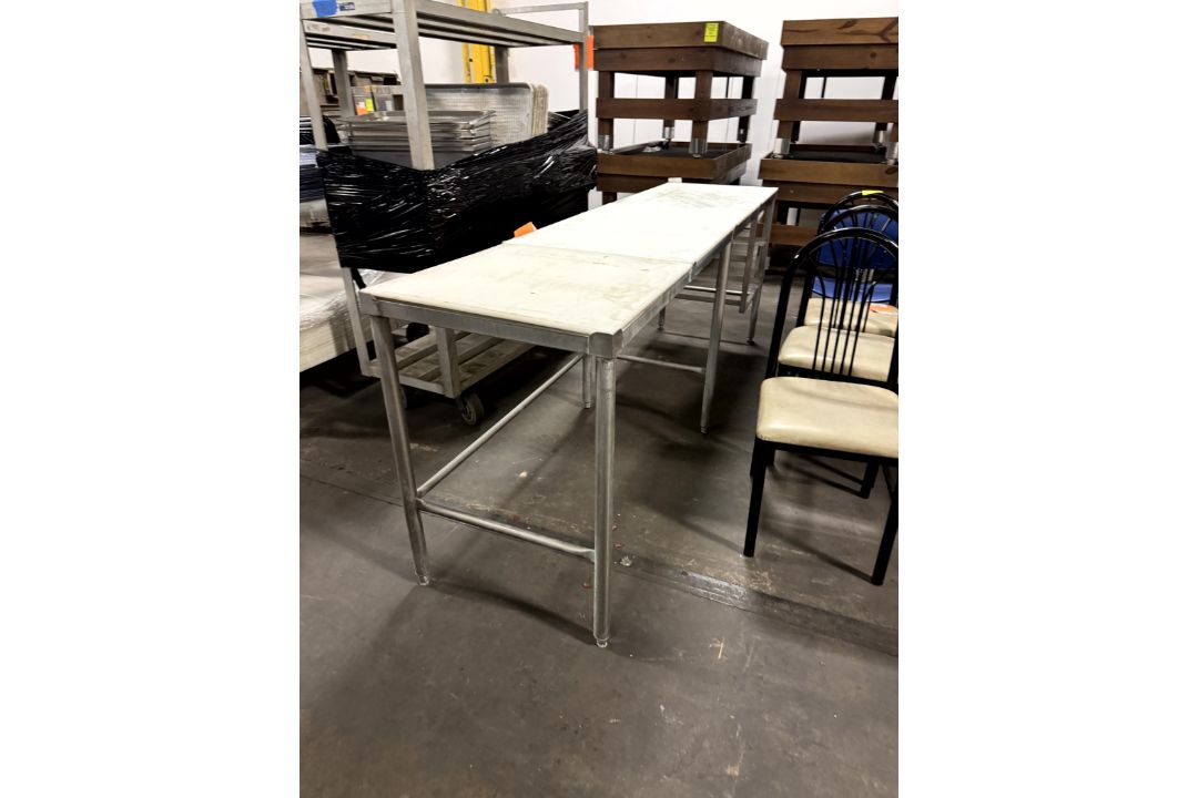 Poly Top table - Image 3 of 3