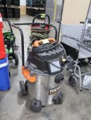 Rigid 16 gal wet/dry vacuum