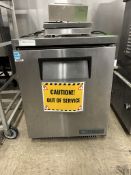 TRUE 24IN UNDERCOUNTER REFRIGERATOR