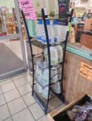 wire merchandising rack