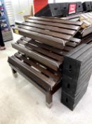 BAKERY SLANT DISPLAY