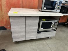 4FT PORTABLE COUNTER W/ STORAGE