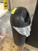 RUBBERMAID MARSHAL CLASSIC WASTE RECEPTACLE