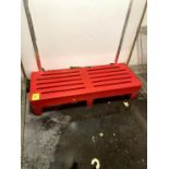 RED DUNNAGE RACK