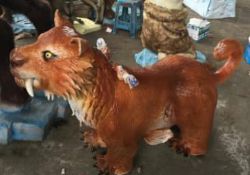 Ride-On Anteater, Approx. Height 0.5m, Approx. Length 1.8m, Gross Weight 40.5kg, constructed from