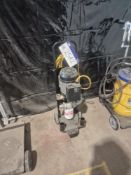 Portable Electric Oil Pump & Filter, 110V auction 23.7.25 Please read the following important