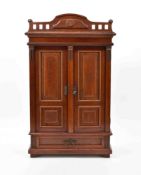Gründerzeit-Modellschrank, Österreich, E. 19. Jh.