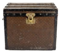 Louis-Vuitton-Reisekoffer, E. 19. Jh.