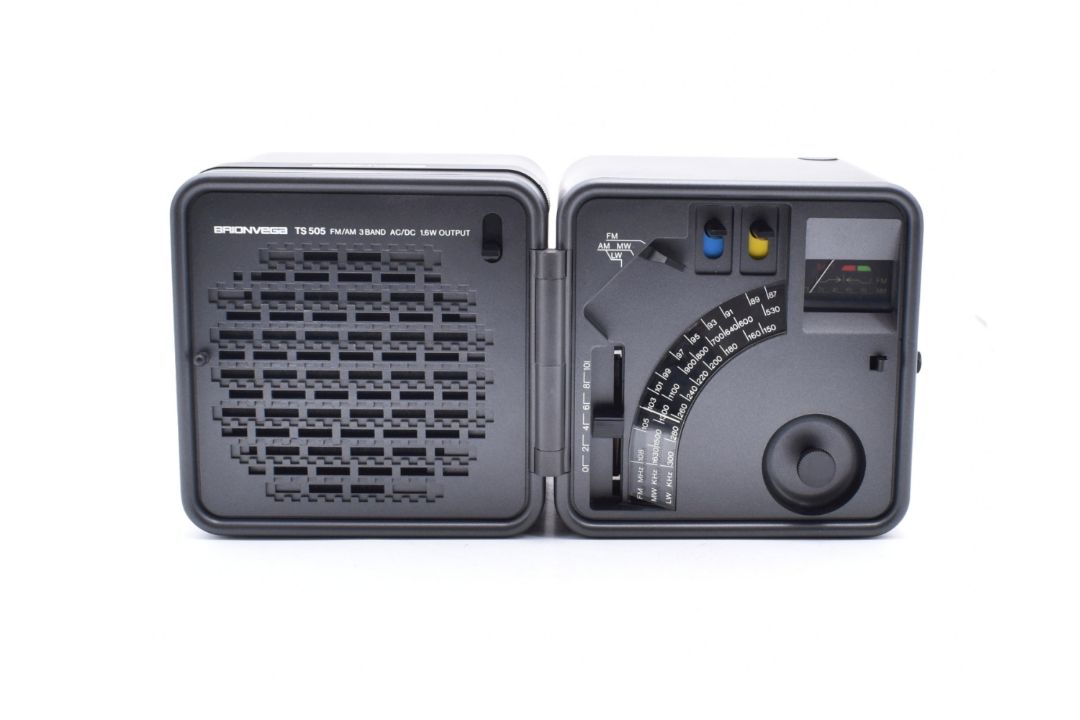 Marco Zanuso und Richard Sapper: Brionvega, Klappradio "TS 505a" - Bild 3 aus 3