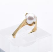 Goldring mit Perle, 20. Jh.