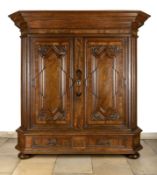 Zierlicher Barockschrank, Franken, 1. H. 18. Jh.
