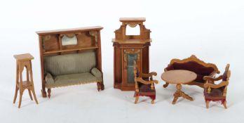 Konvolut Stubenmöbel um 1900/1920,