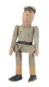 Filzpuppe Sanitäter ca. 1916/17, Filz,