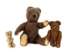 3 Teddy-Bären Steiff u. a., 1 x