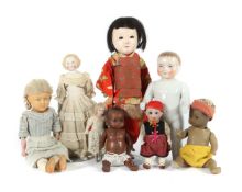 Konvolut Puppen 1 x Biedermeier-Puppe