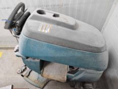 Tennant Floor Scrubber