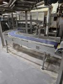 Henry Group 90-Degree Mat Top Conveyor