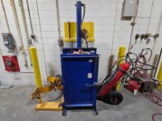Global Industrial HDC-900-IDC Hydraulic Drum Compactor