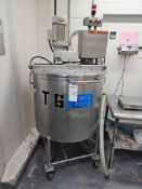 100 Gallon Stainless Steel Mix Tank with Bottom & Side Scrape