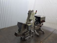 APACKS Stainless Steel Automatic 8 Spindle Capper with Bulk Cap Elevator