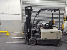Crown SC 5200 Series Forklift