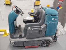 Tennant T12xp H2O Floor Cleaner