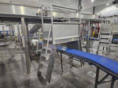 Walkover Mezzanine Stairway