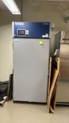 Bahnson ES2000 CDML-LT Enviromental Photostability Chamber