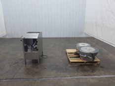 Friul Co CDR25 Stainless Steel Dough Divider W/ Rounders (2)