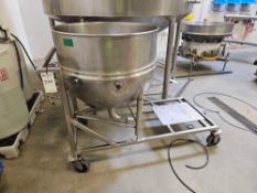 Groen N-80-SP Stainless Steel Kettle Mounted on Cart